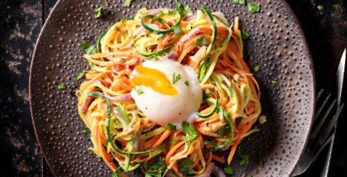 Spaghettis de légumes croquants & son oeuf parfait