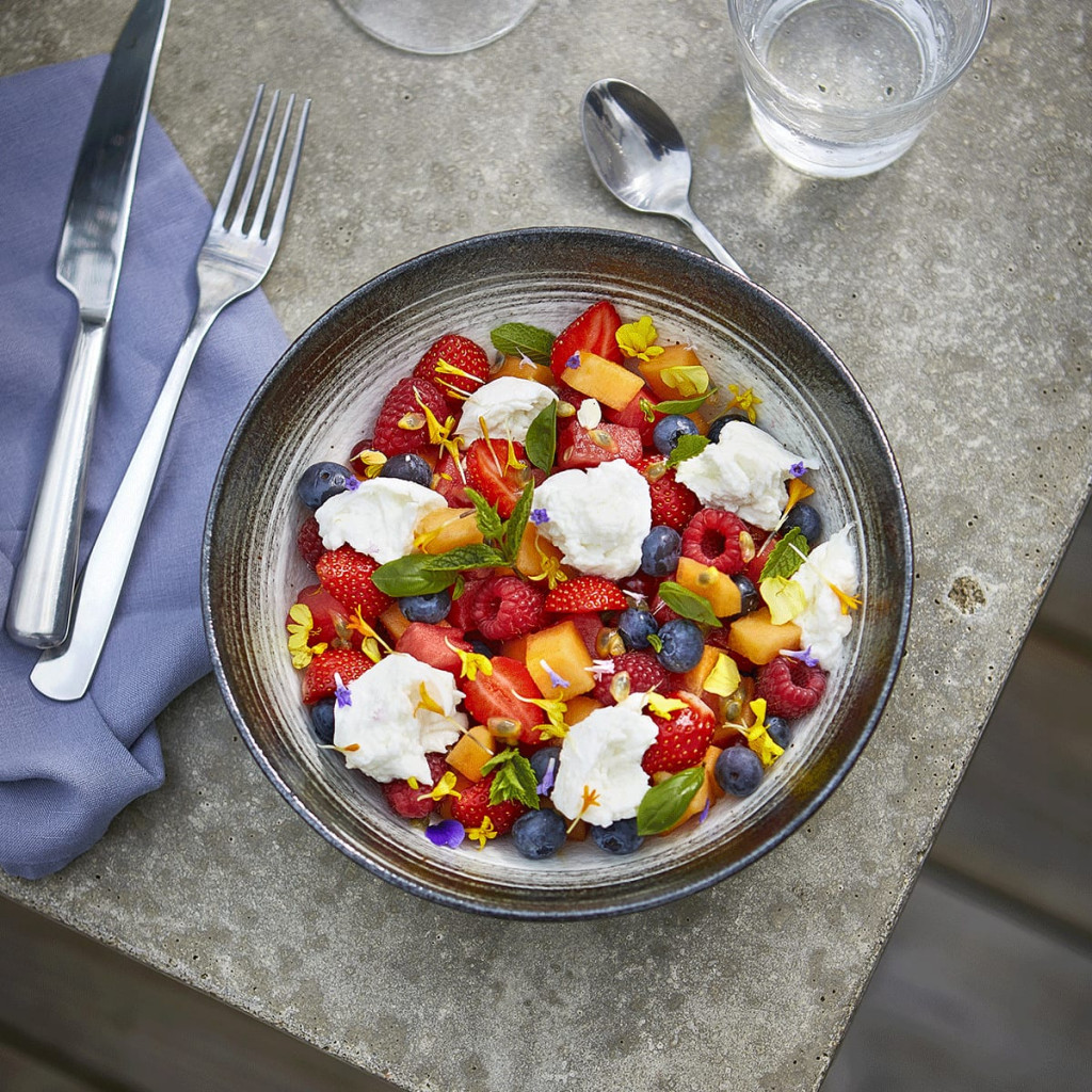 Salade d’été fruits et mozzarella