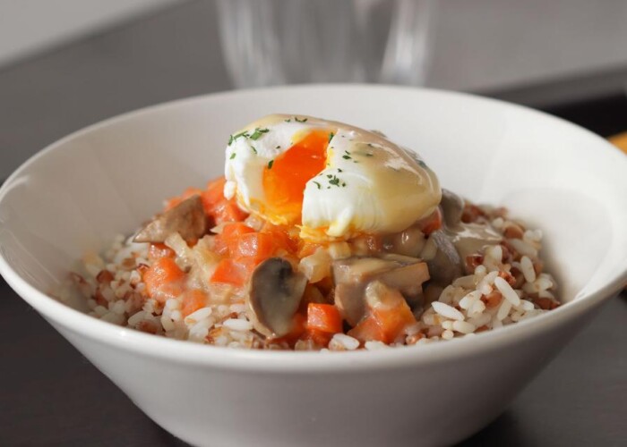 Blanquette d’oeufs pochés riz et kasha