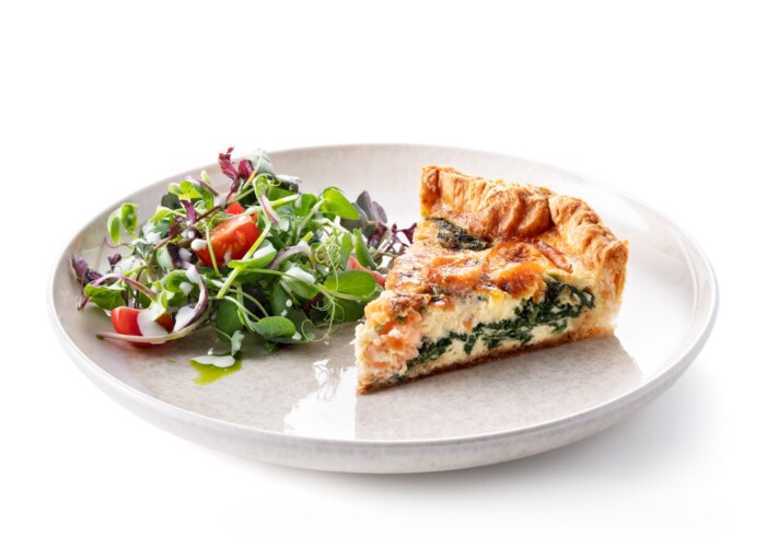 Quiche crémeuse au saumon et aux épinards